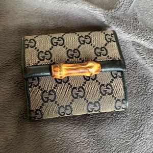 Vintage Gucci wallet
